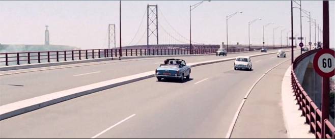 Ponte 25 de Abril James Bond 007 Ao Serviço de Sua Majestade
